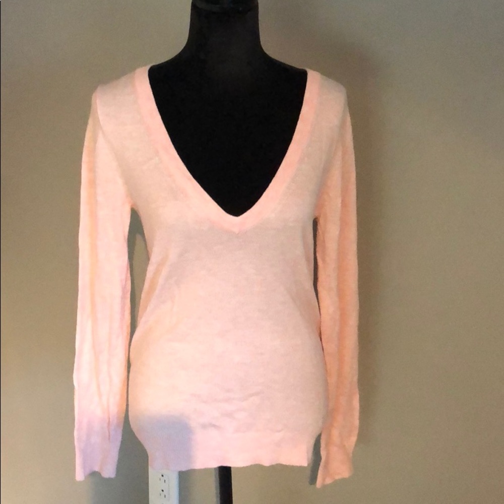 Pink deep V neck sweater Banana Republic size M